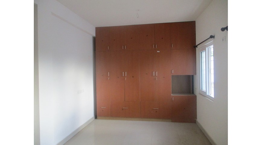 Flat at  pudupakkam