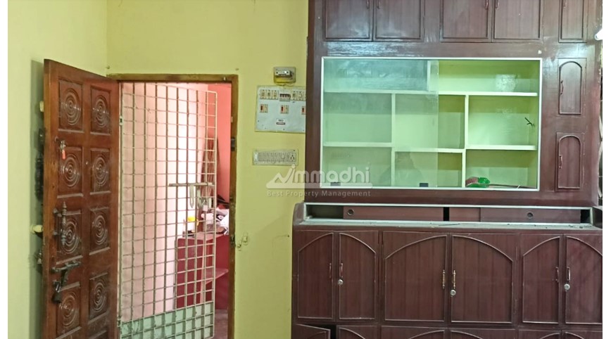 Flat at Annanagar1