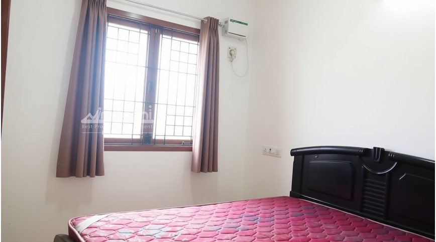 Dwarkamaye apartment