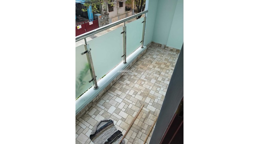Santha Apartment