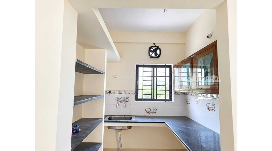 Flat at Manapakkam